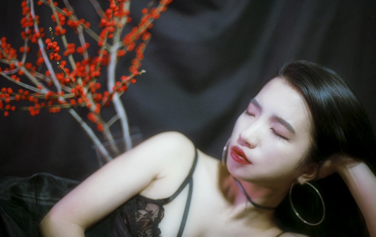 YEOJA Mag - Rasiki: Girl Gaze Tokyo - Text and Photography by Pu